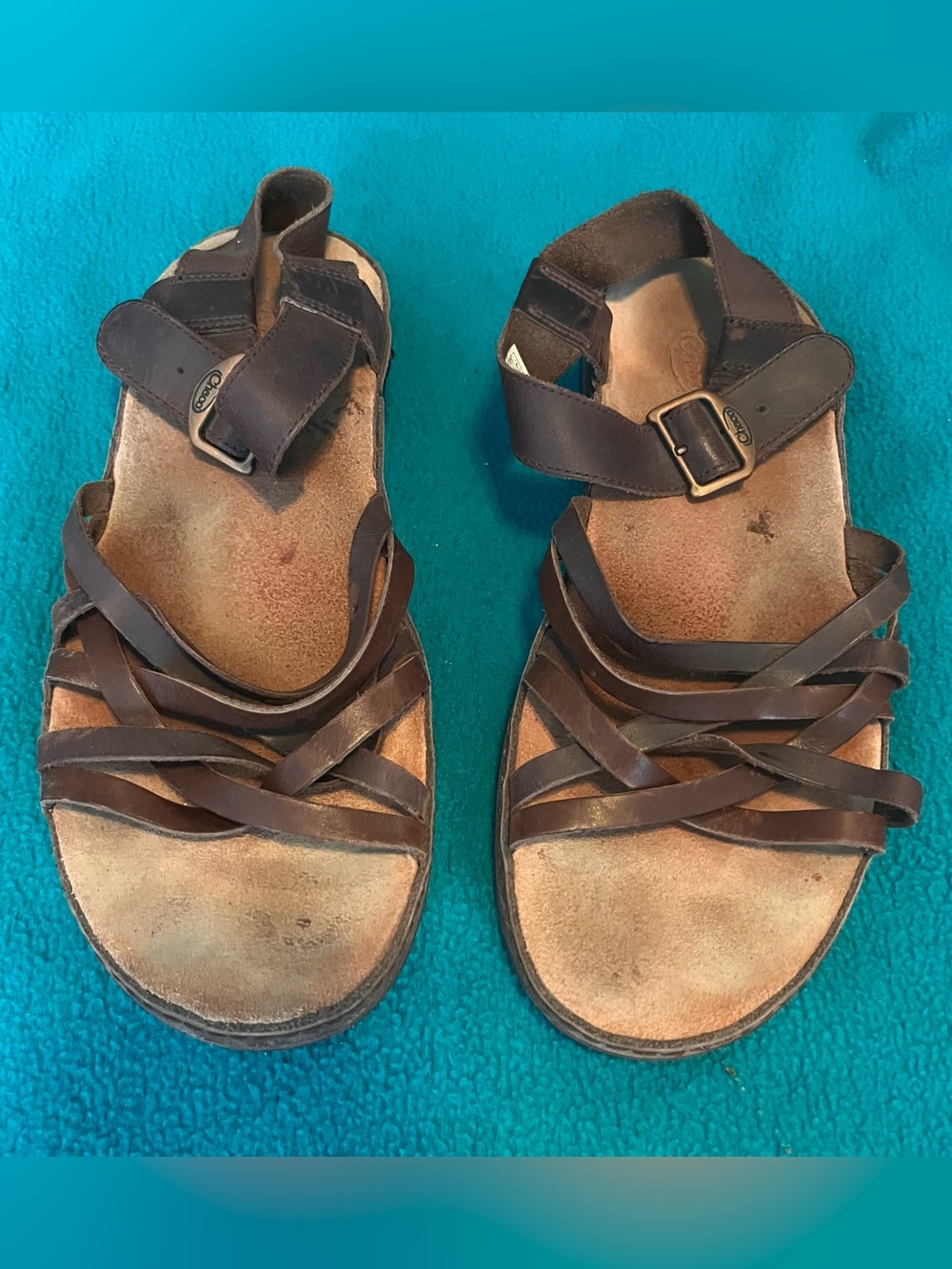 Chaco Brown Leather Strappy Buckle Sandals Sz 8